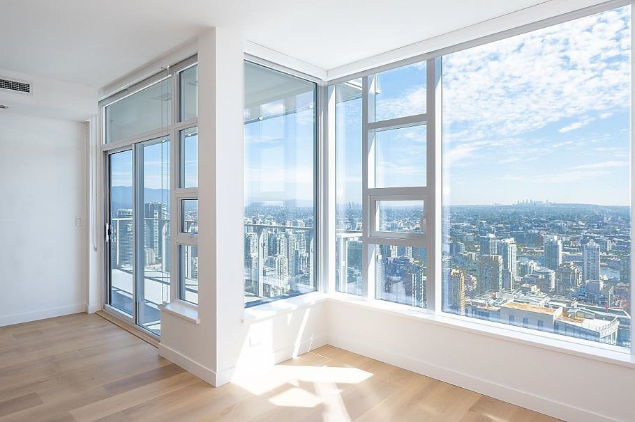 5105 1289 Hornby Street Vancouver, BC - 8