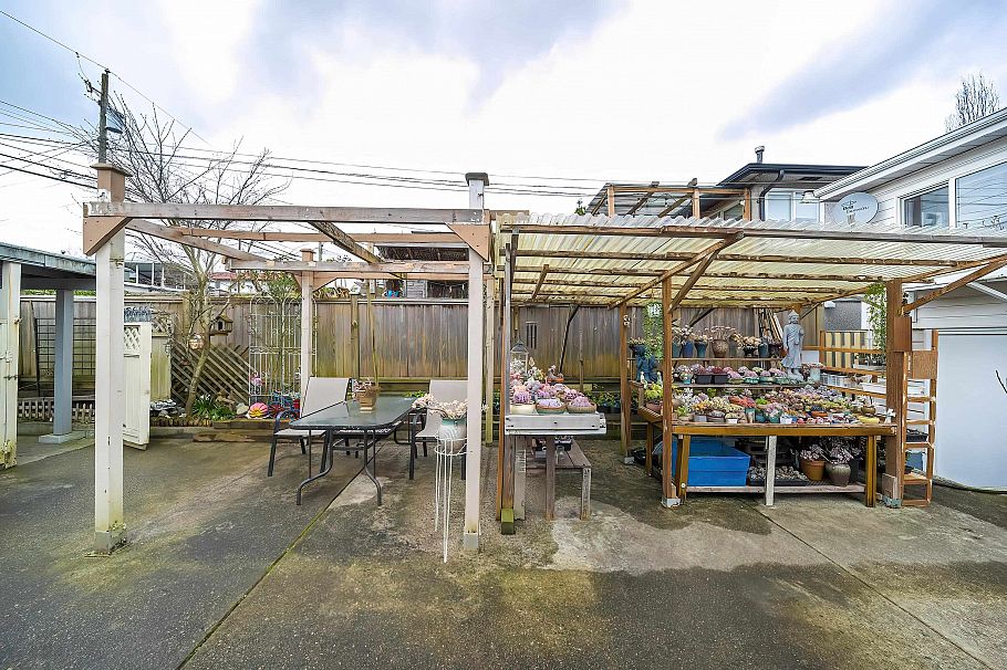 3134 E 1st Avenue Vancouver, BC - 33