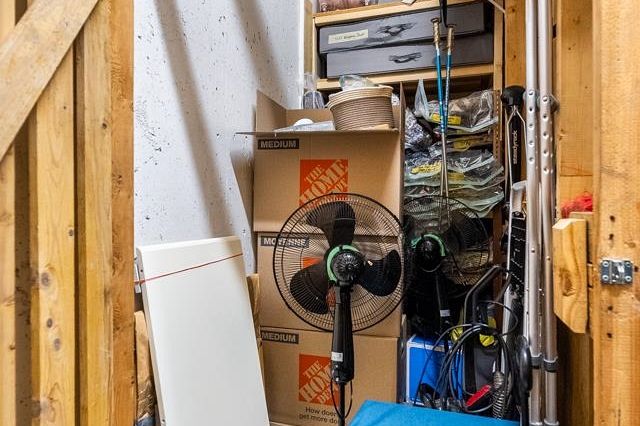 903 140 E 14th Street North Vancouver, BC - 33