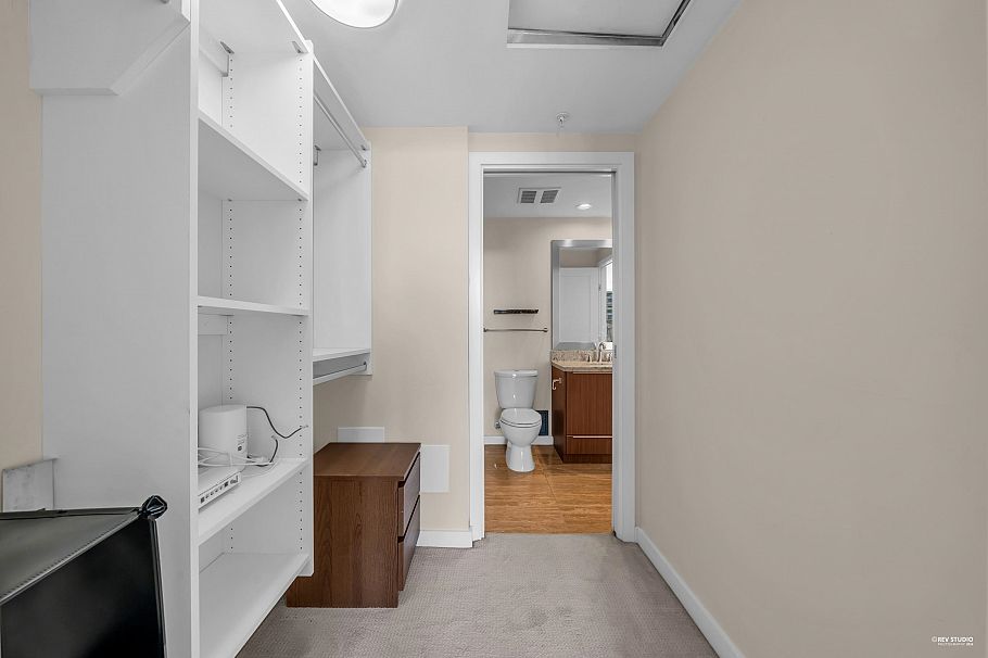 304 8633 Capstan Way Richmond, BC - 16