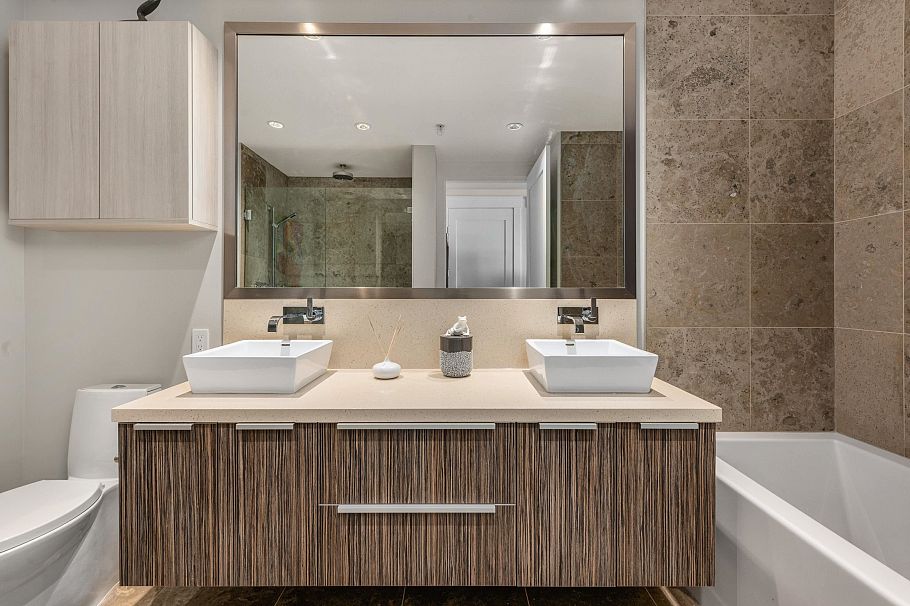 805 1616 Columbia Street Vancouver, BC - 24