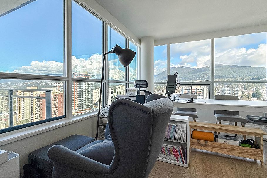 1607 125 E 14th Street North Vancouver, BC - 4