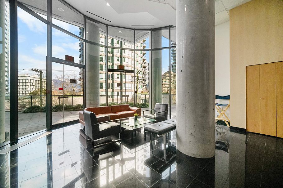 1001 1331 W Georgia Street Vancouver, BC - 22