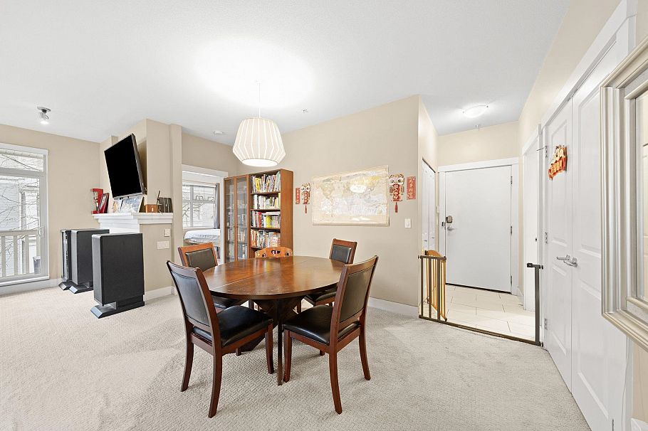 218 2083 W 33 Avenue Vancouver, BC - 5