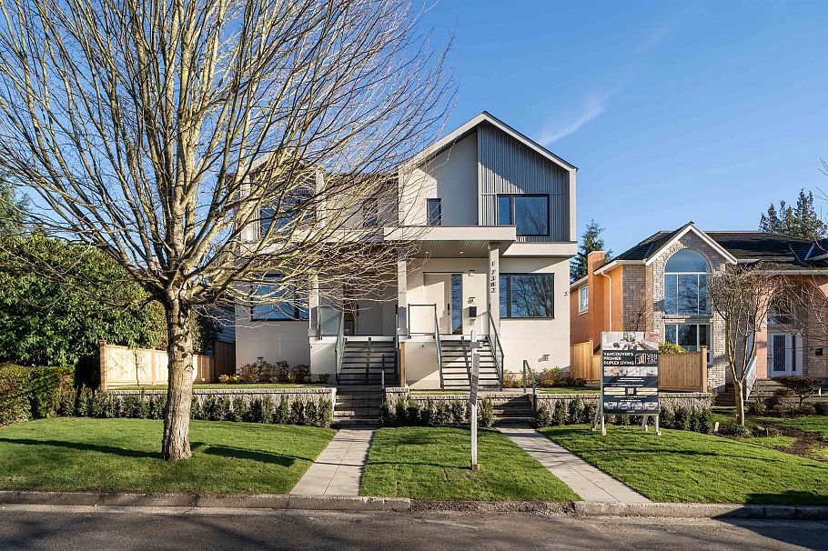 7380 Maple Street Vancouver, BC - 40