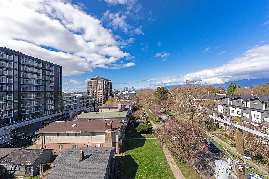 366 5189 Earles Street Vancouver, BC - 25