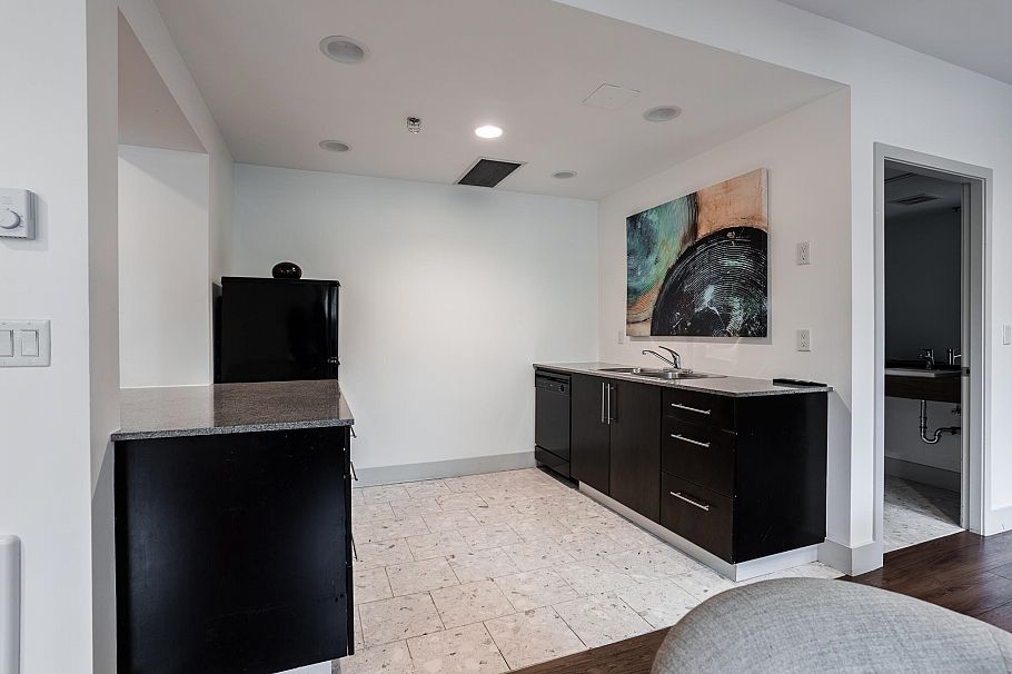 1102 1225 Richards Street Vancouver, BC - 35