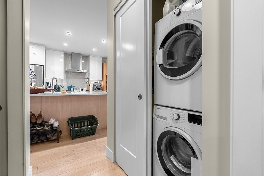 203 1496 Charlotte Road North Vancouver, BC - 19