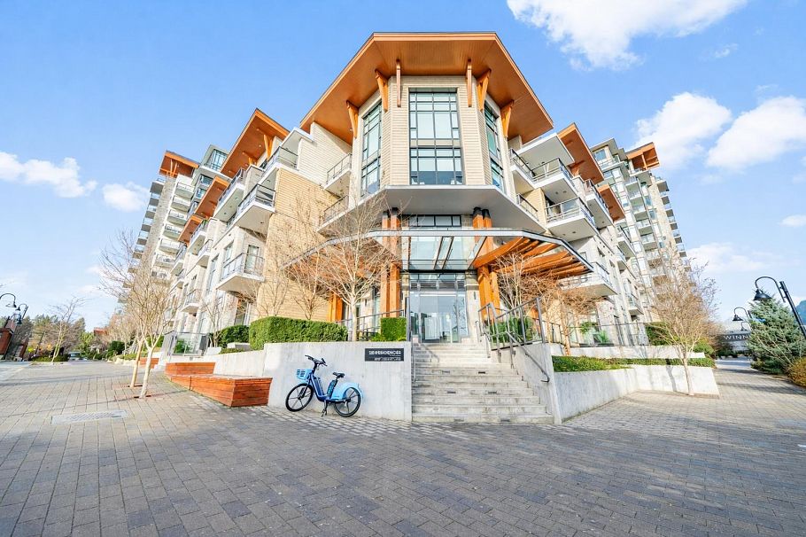 2779 Library Lane North Vancouver, BC - 1