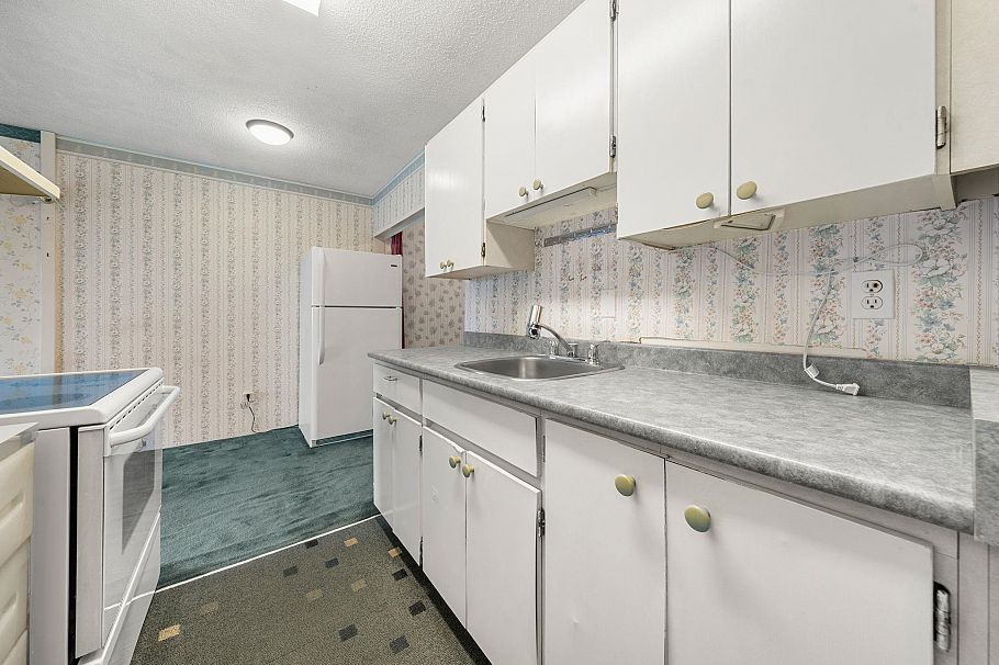 201 225 W 3rd Street North Vancouver, BC - 17