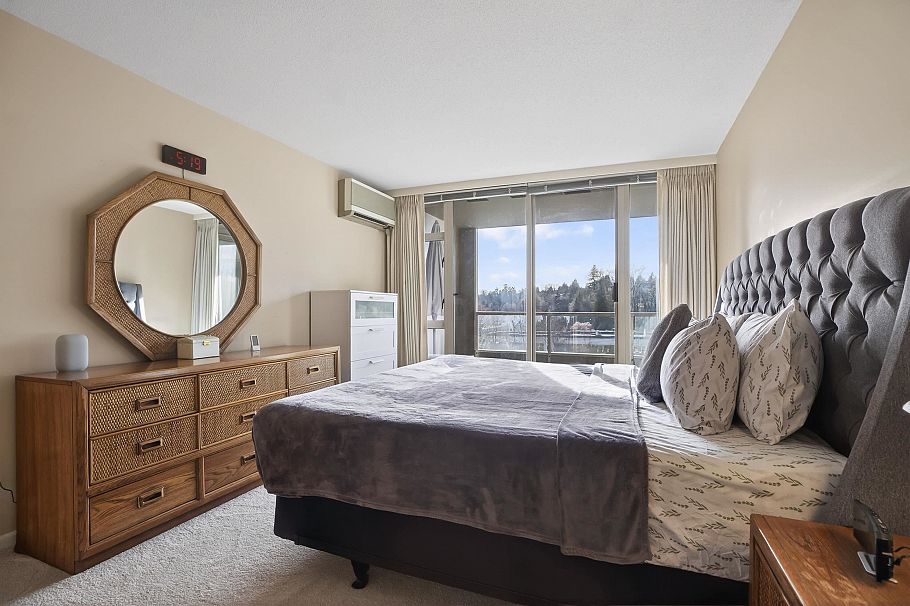 503 1327 E Keith Road North Vancouver, BC - 21