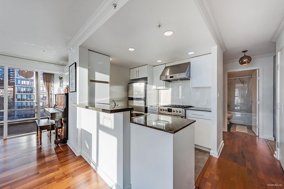 606 455 Beach Crescent Vancouver, BC - 8