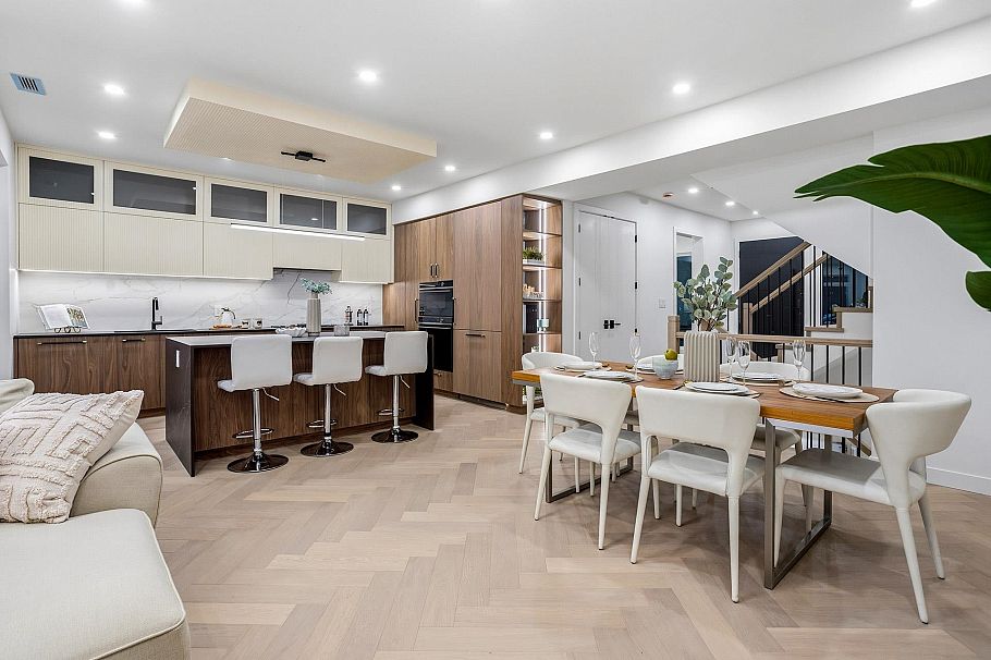 1921 Tatlow Avenue North Vancouver, BC - 9