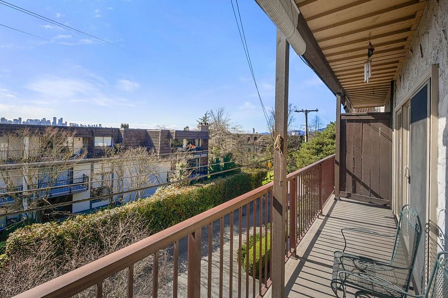 201 225 W 3rd Street North Vancouver, BC - 11