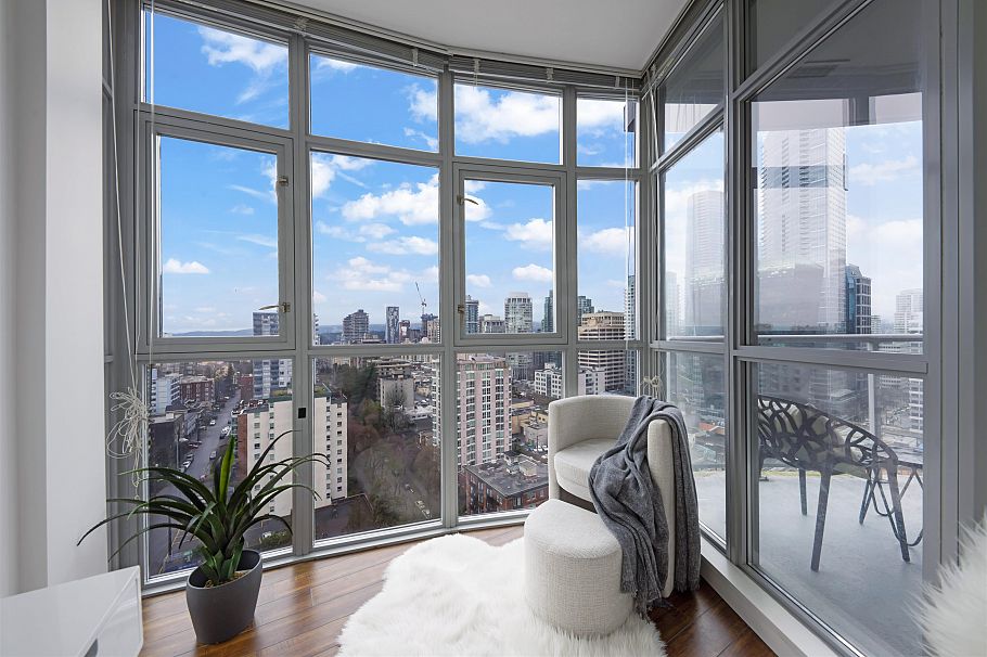 1802 1050 Smithe Street Vancouver, BC - 10