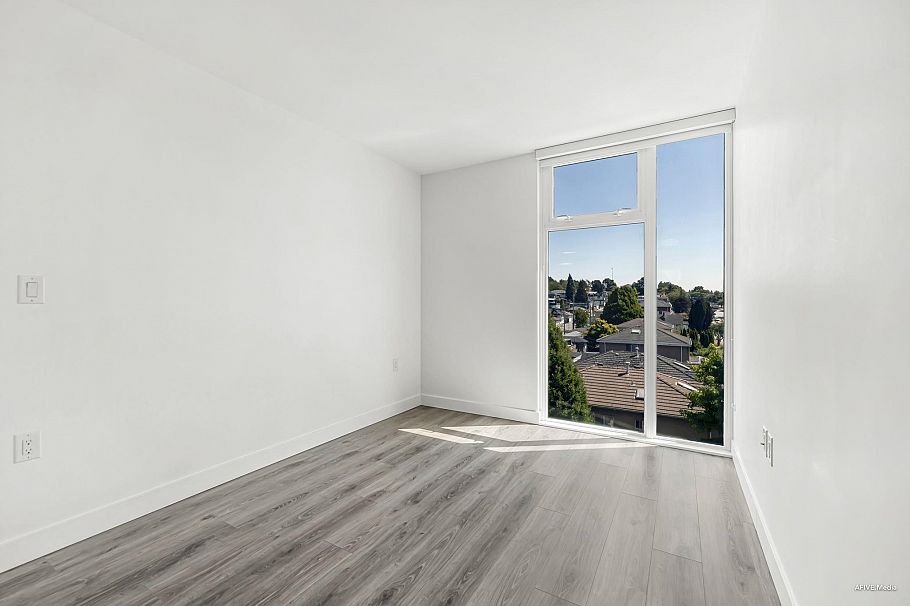 406 8181 Chester Street Vancouver, BC - 12