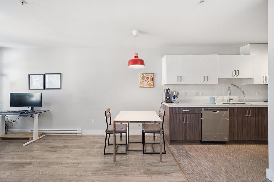 302 3939 Knight Street Vancouver, BC - 11