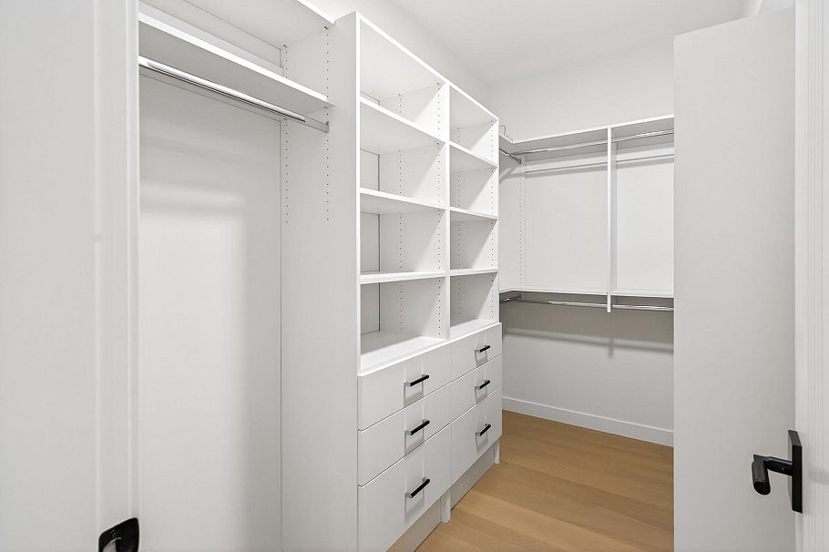 1921 Tatlow Avenue North Vancouver, BC - 22