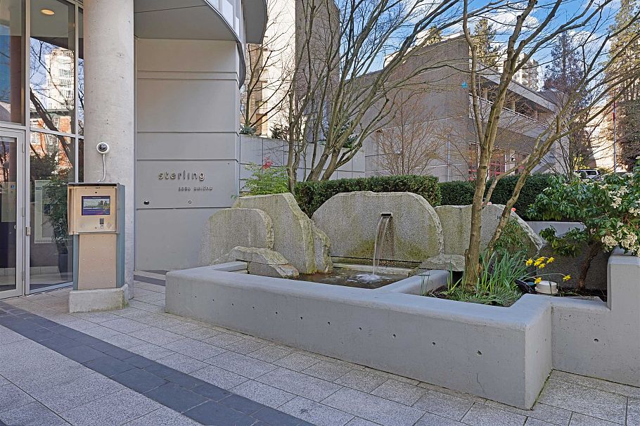 1802 1050 Smithe Street Vancouver, BC - 28