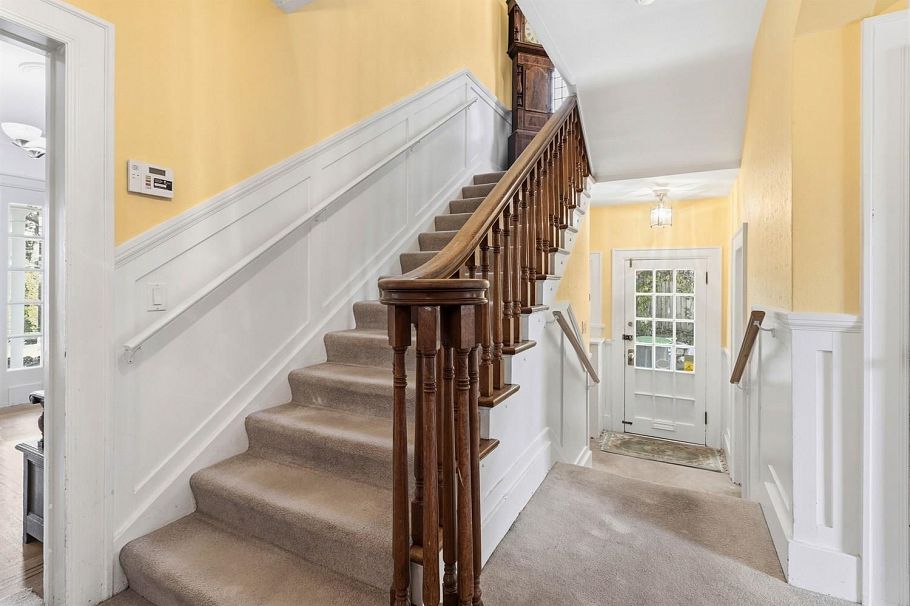 1570 W 36th Avenue Vancouver, BC - 13