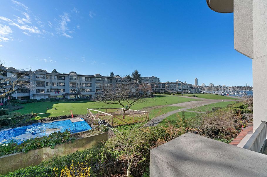 210 1859 Spyglass Place Vancouver, BC - 36