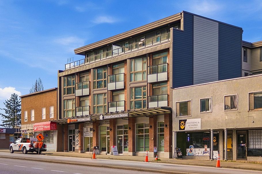 302 3939 Knight Street Vancouver, BC - 2