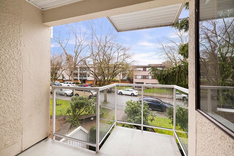 201 830 E 7th Avenue Vancouver, BC - 10