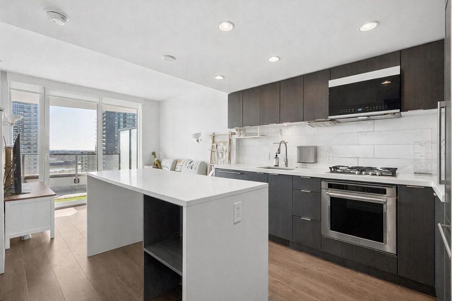 1909 8189 Cambie Street Vancouver, BC - 1