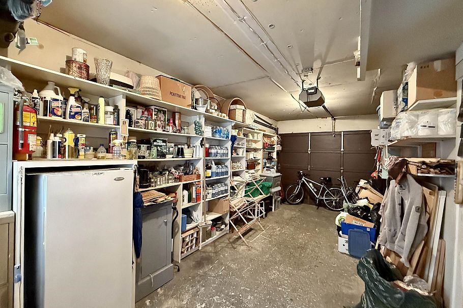 6816 Ontario Street Vancouver, BC - 25