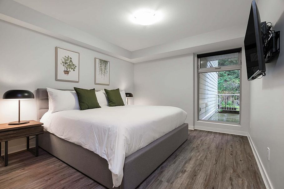 104 2832 Capilano Road North Vancouver, BC - 15