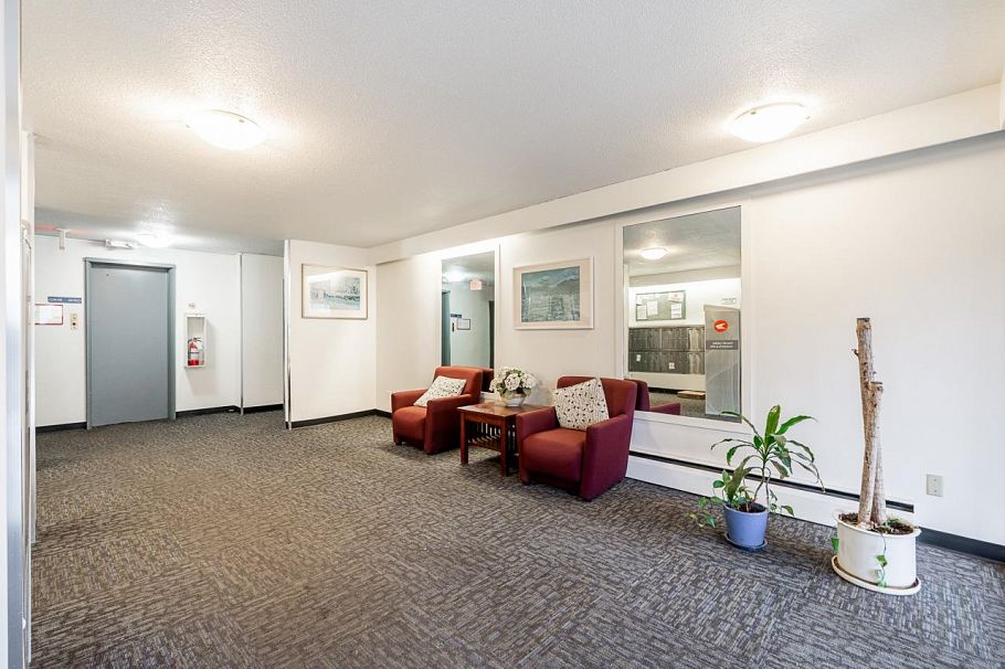 213 36 E 14th Avenue Vancouver, BC - 21