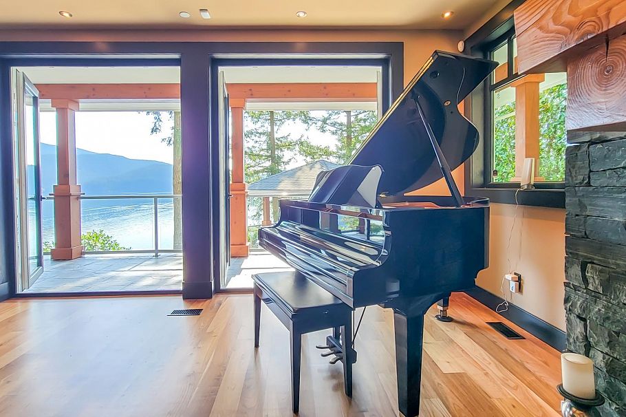 5125 Indian River Drive North Vancouver, BC - 14