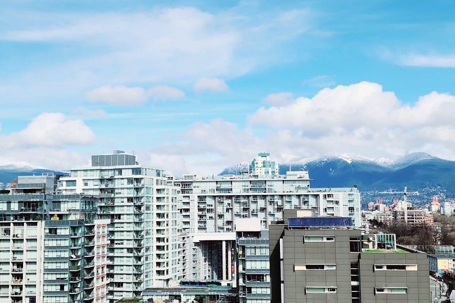 180 E 2ND AVENUE, Vancouver BC V5T 0K4 Vancouver, BC - 1