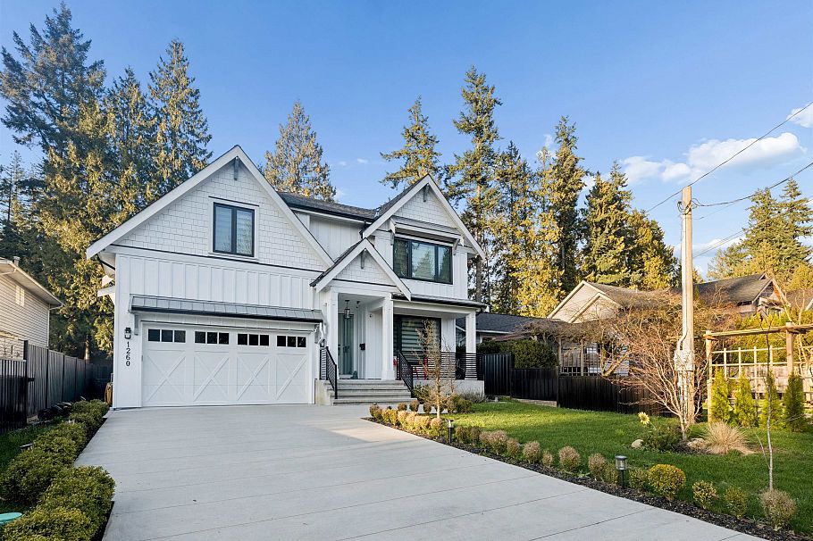 1260 Plateau Drive North Vancouver, BC - 34