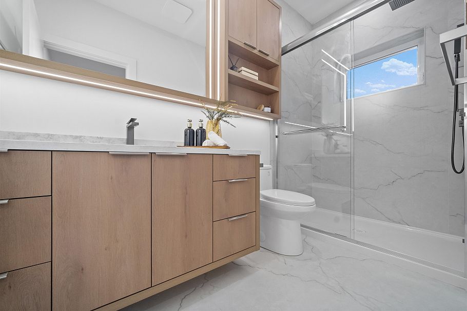 1 2386 E 45th Avenue Vancouver, BC - 15