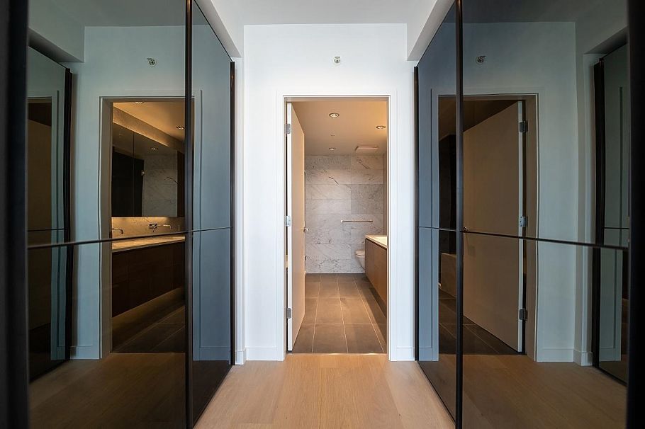 5105 1289 Hornby Street Vancouver, BC - 14