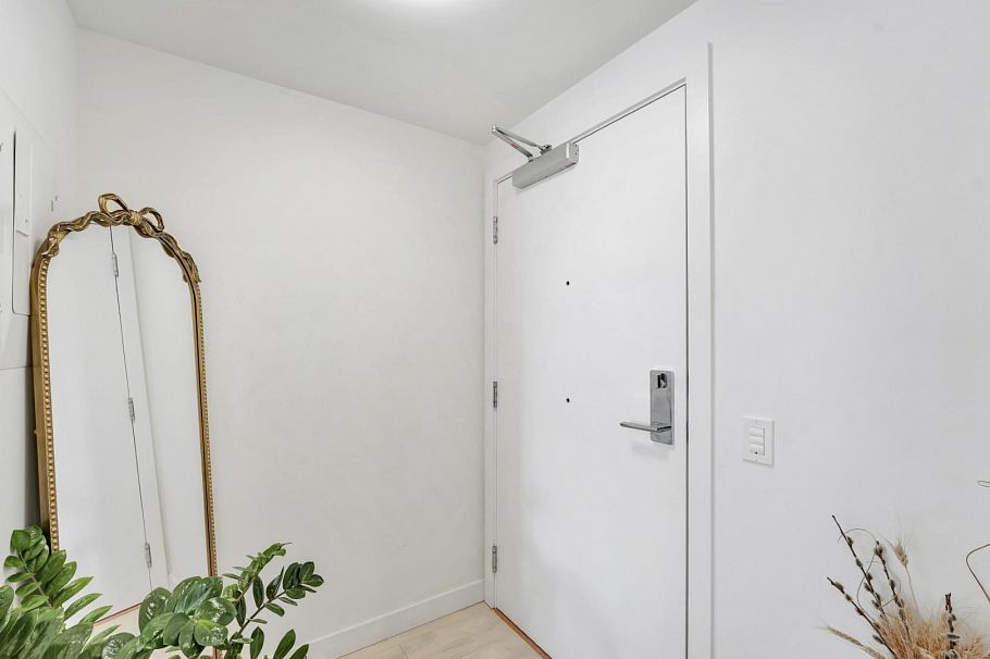 1102 1401 Hunter Street Vancouver, BC - 19