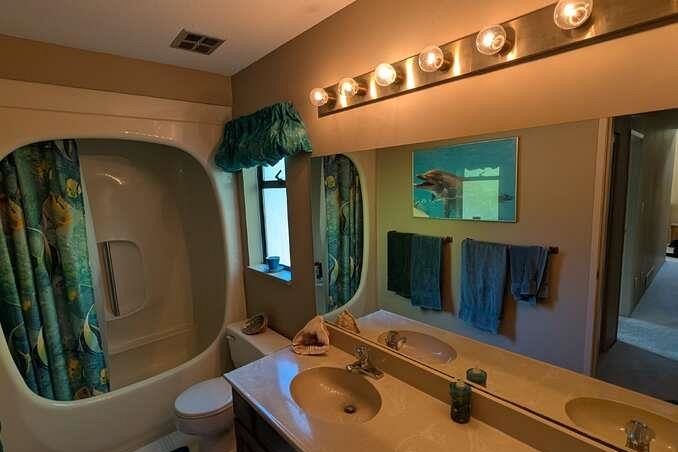 1498 Chamberlain Drive North Vancouver, BC - 20