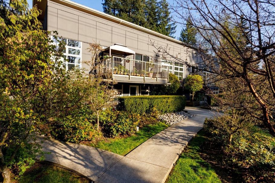 104 2832 Capilano Road North Vancouver, BC - 28