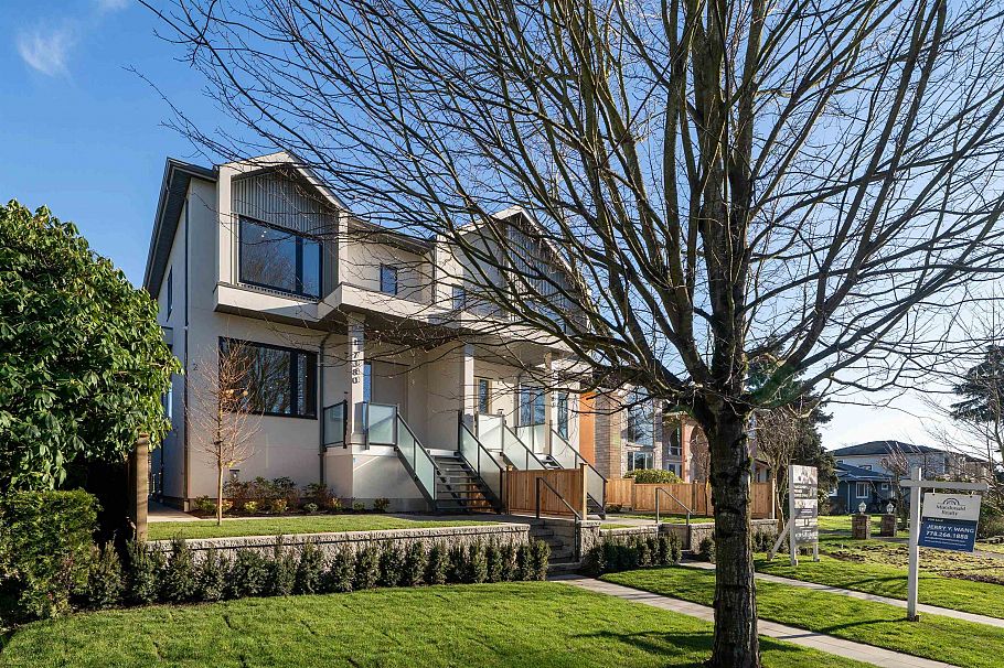 7380 Maple Street Vancouver, BC - 39