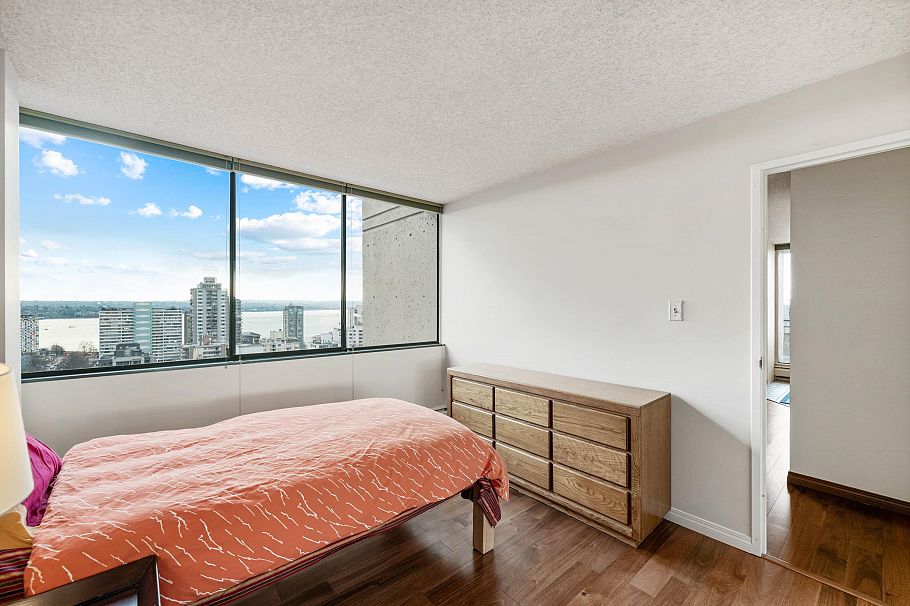 2004 1816 Haro Street Vancouver, BC - 19