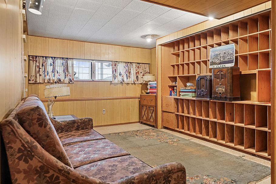 3281 E 2nd Avenue Vancouver, BC - 18