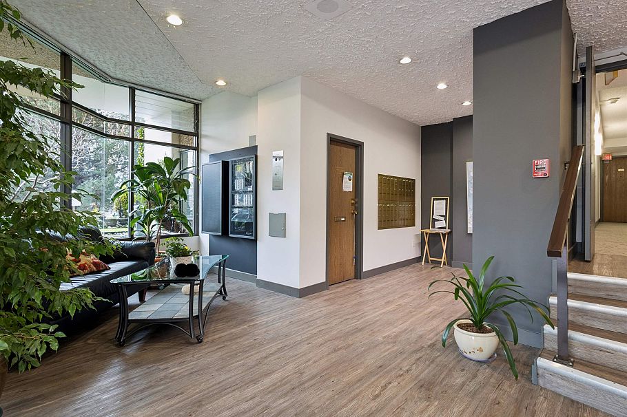 903 701 W Victoria Park North Vancouver, BC - 22