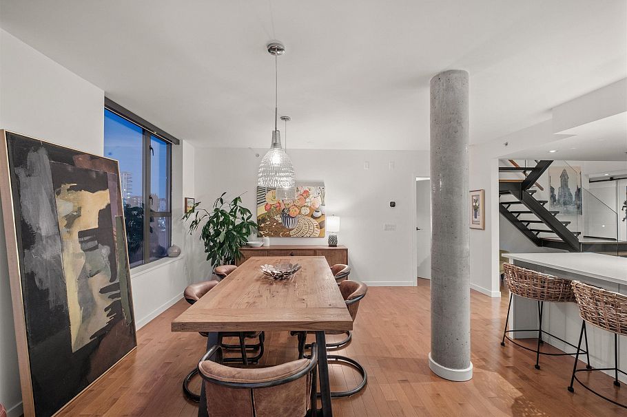 PH8 683 W Victoria Park North Vancouver, BC - 16