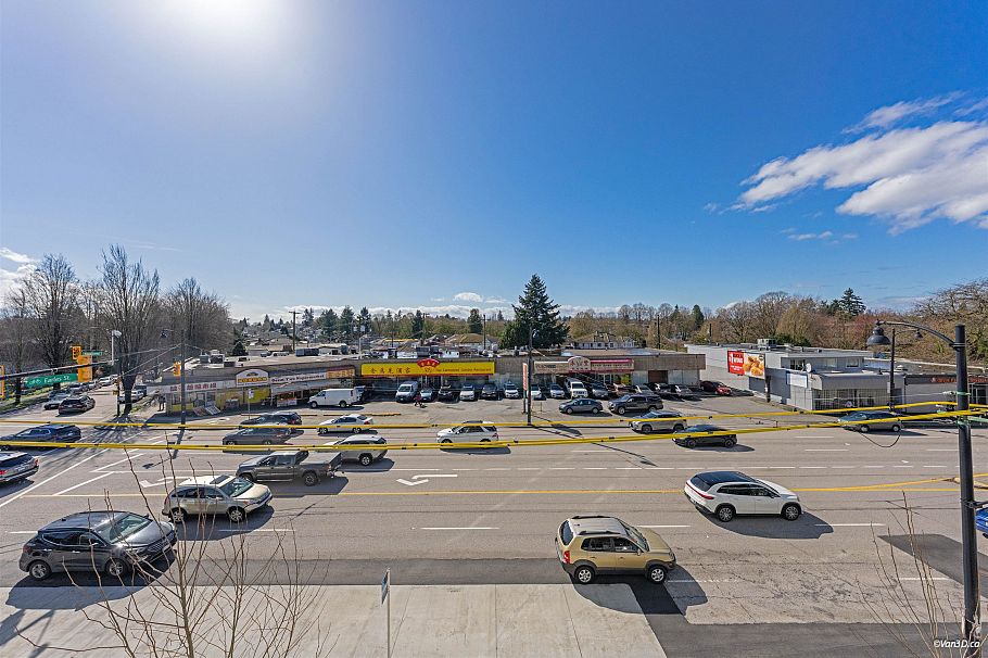 366 5189 Earles Street Vancouver, BC - 17