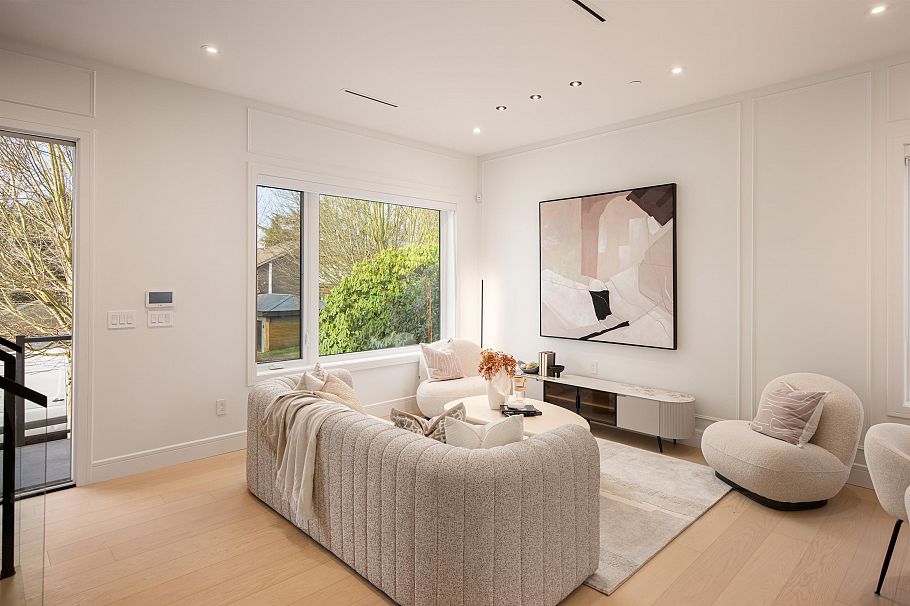 7380 Maple Street Vancouver, BC - 6