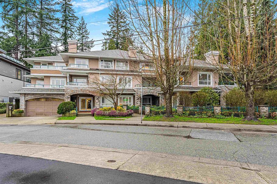 206 3151 Connaught Crescent North Vancouver, BC - 1