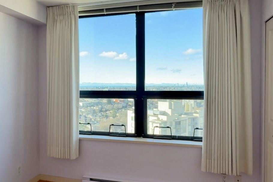 2409 3663 Crowley Drive Vancouver, BC - 9