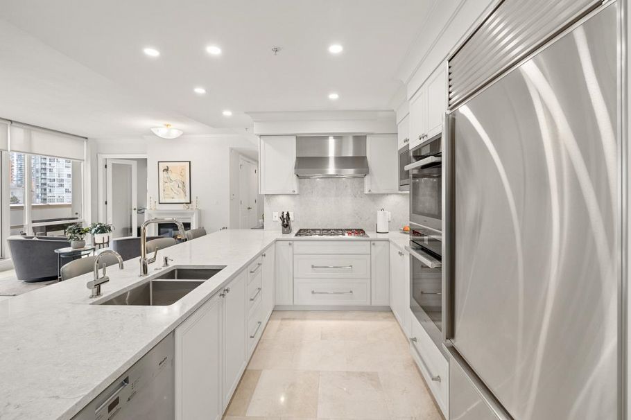 1102 1280 Richards Street Vancouver, BC - 14