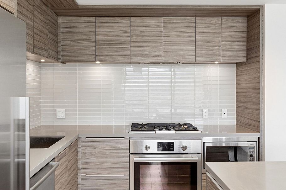 1909 1550 Fern Street North Vancouver, BC - 10